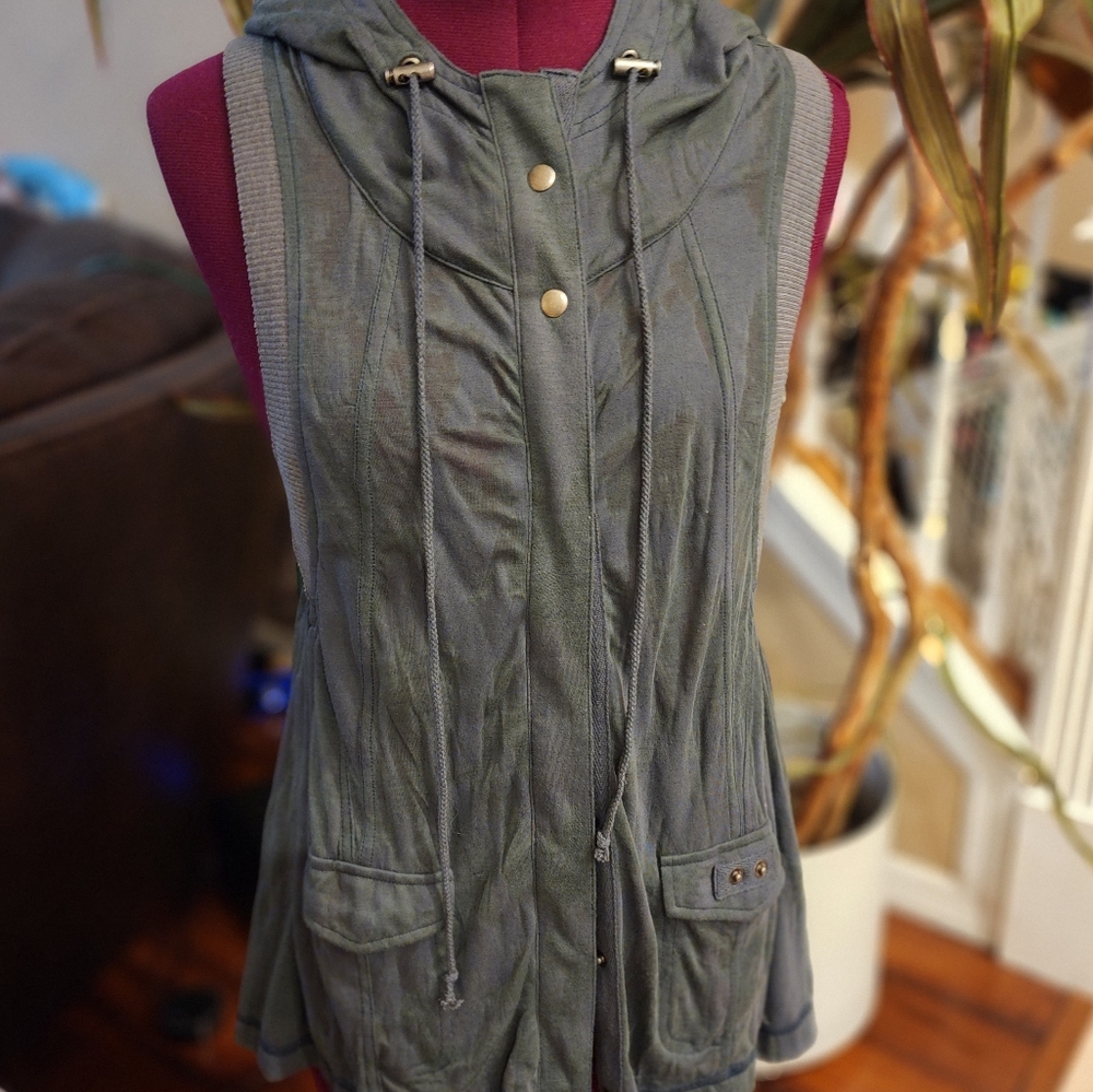 Free People New top vest